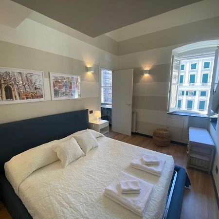 New Apartament In Front Of Genoa Cathedral Bagian luar foto