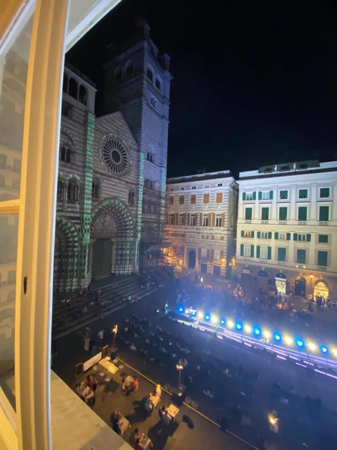 New Apartament In Front Of Genoa Cathedral Bagian luar foto