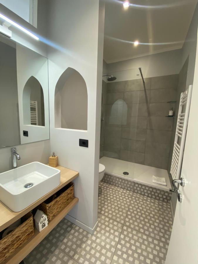 New Apartament In Front Of Genoa Cathedral Bagian luar foto