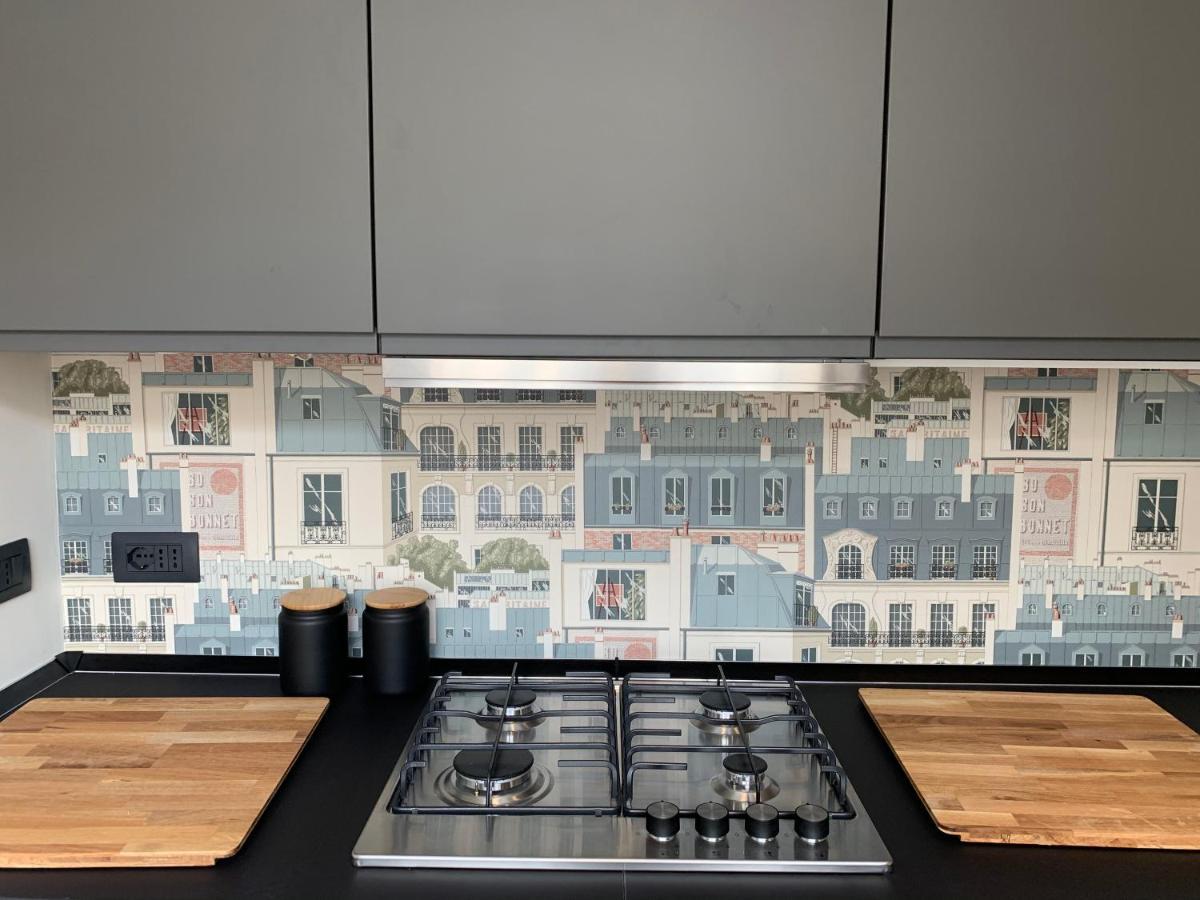 New Apartament In Front Of Genoa Cathedral Bagian luar foto