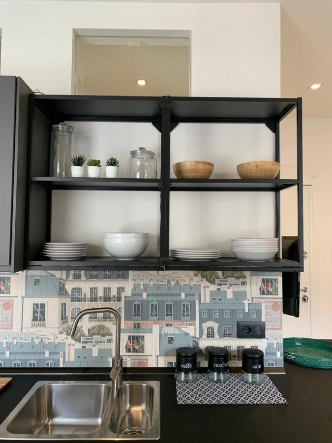 New Apartament In Front Of Genoa Cathedral Bagian luar foto