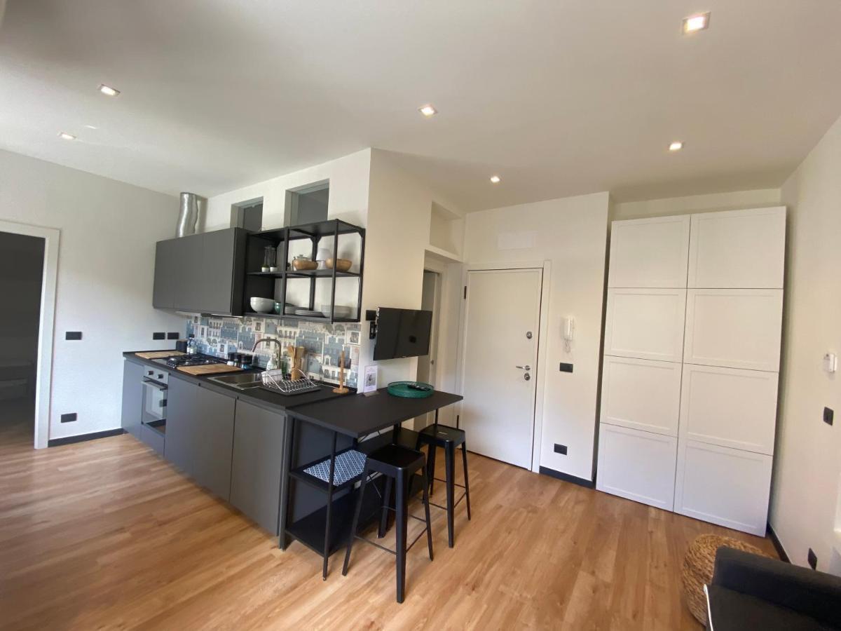 New Apartament In Front Of Genoa Cathedral Bagian luar foto