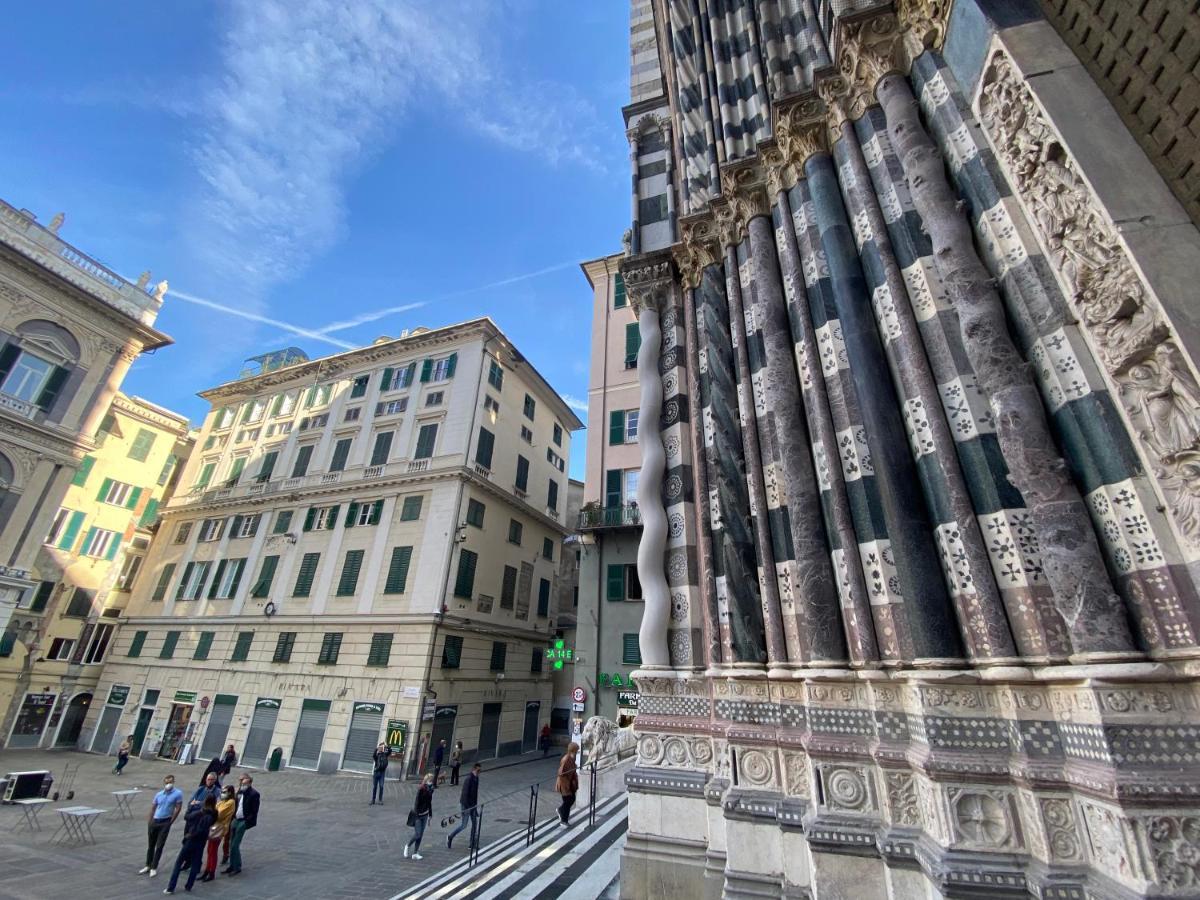 New Apartament In Front Of Genoa Cathedral Bagian luar foto